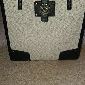 Anne Klein Elegant Black and Cream Shoulder Bag